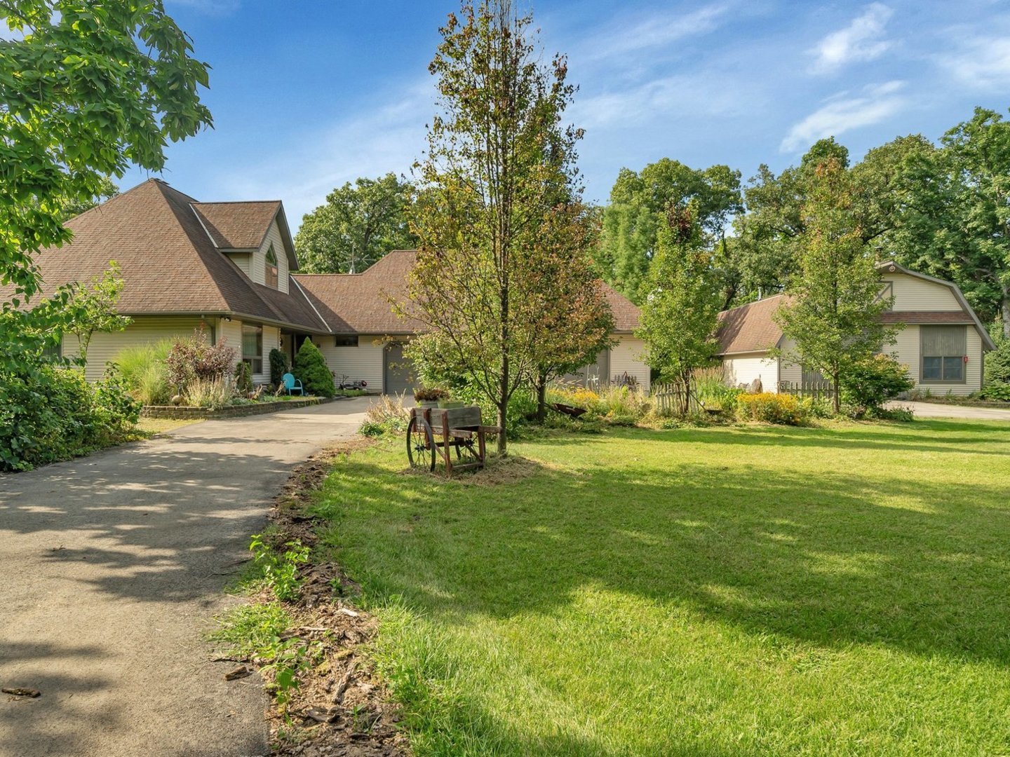 365 South Bennett Road Verona, IL 60479 - Photo 3 of 53