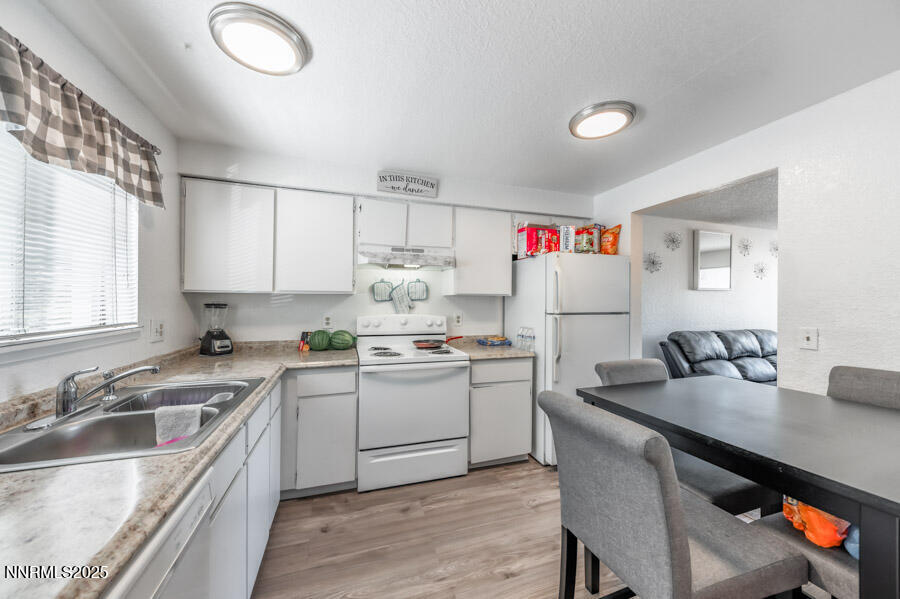 1412 East 9th Street, Unit 7 Reno, NV 89512 - Photo 11 of 20 n-1014