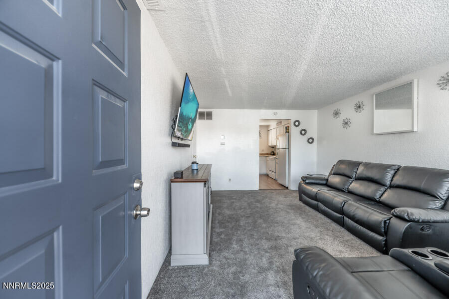 1412 East 9th Street, Unit 7 Reno, NV 89512 - Photo 3 of 20 n-1006