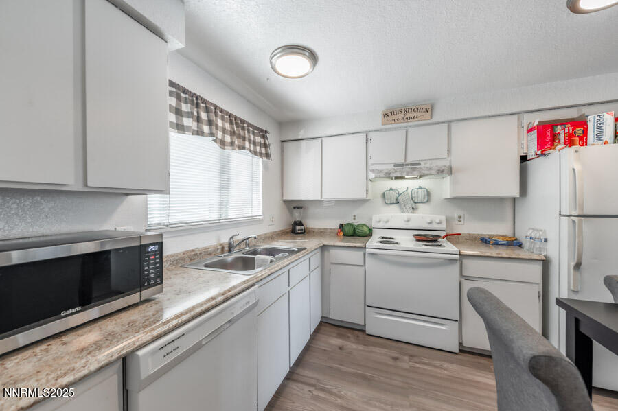 1412 East 9th Street, Unit 7 Reno, NV 89512 - Photo 9 of 20 n-1012