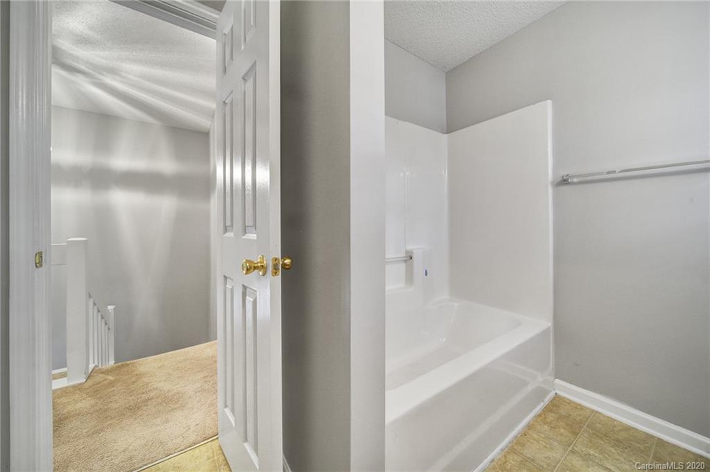 212 Butler Place Fort Mill, SC 29715 - Photo 30 of 37 Gallery Image 30