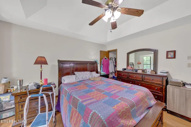 $459,900 | 243 Bunch Lane, Clinton, TN 37716