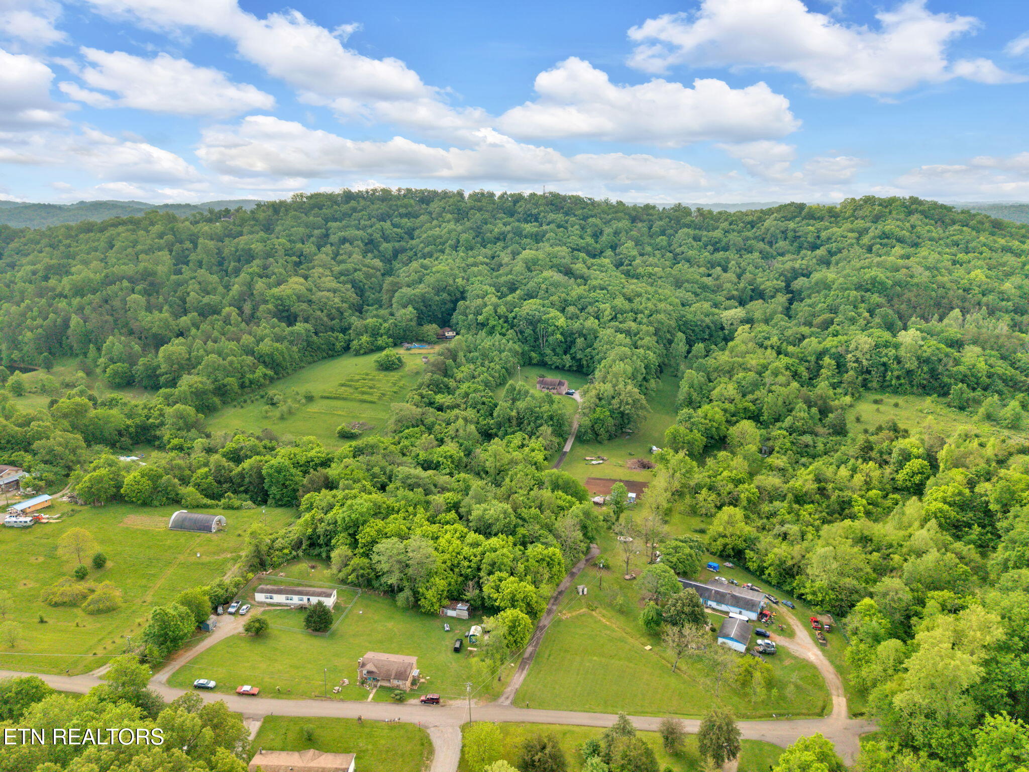 243 Bunch Lane Clinton, TN 37716 - Photo 47 of 47 7-web-or-mls-DJI_20250502092447_0022_D
