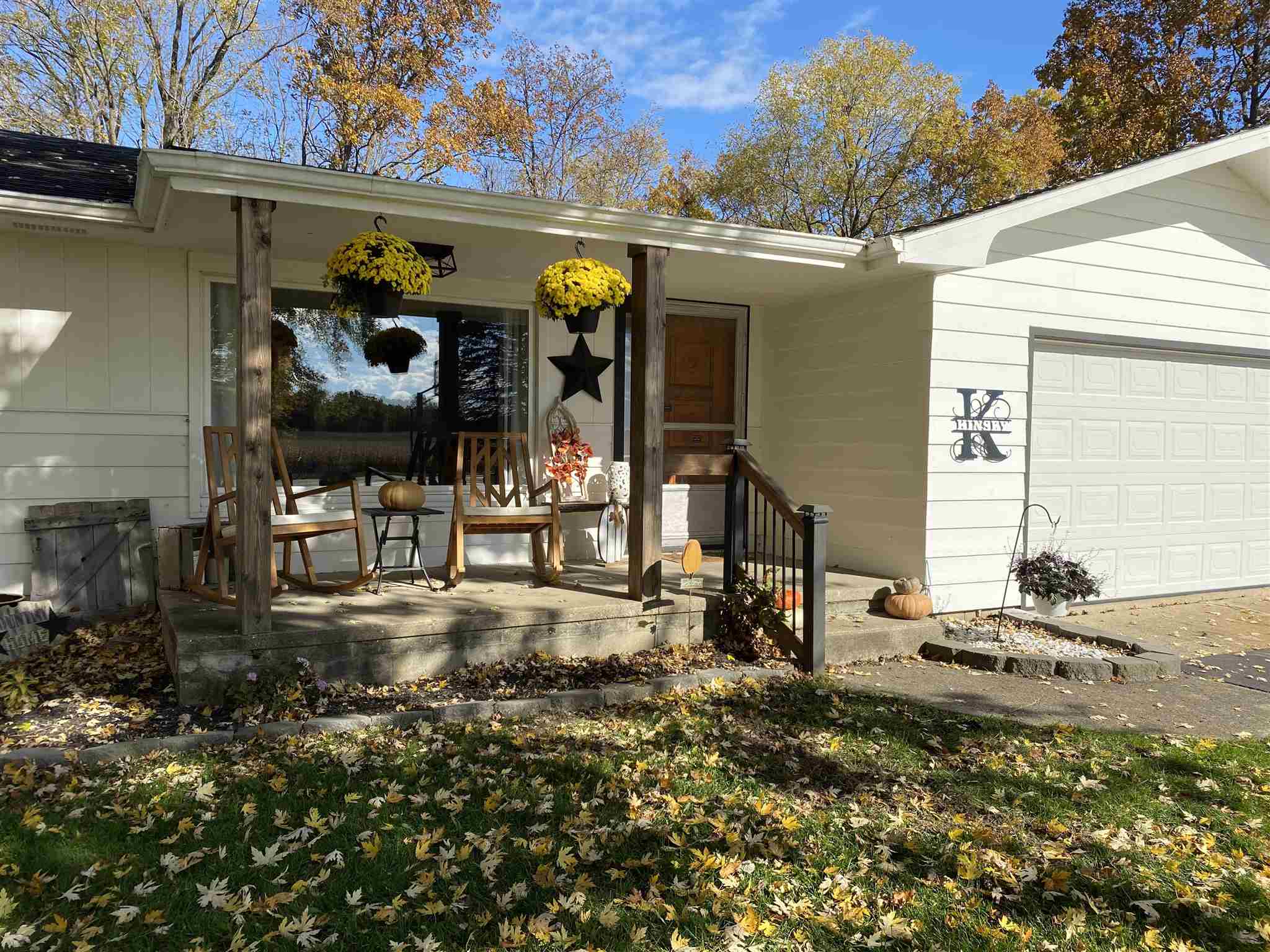 11620 Hildebrand Road Fort Wayne, IN 46818 - Photo 1 of 36