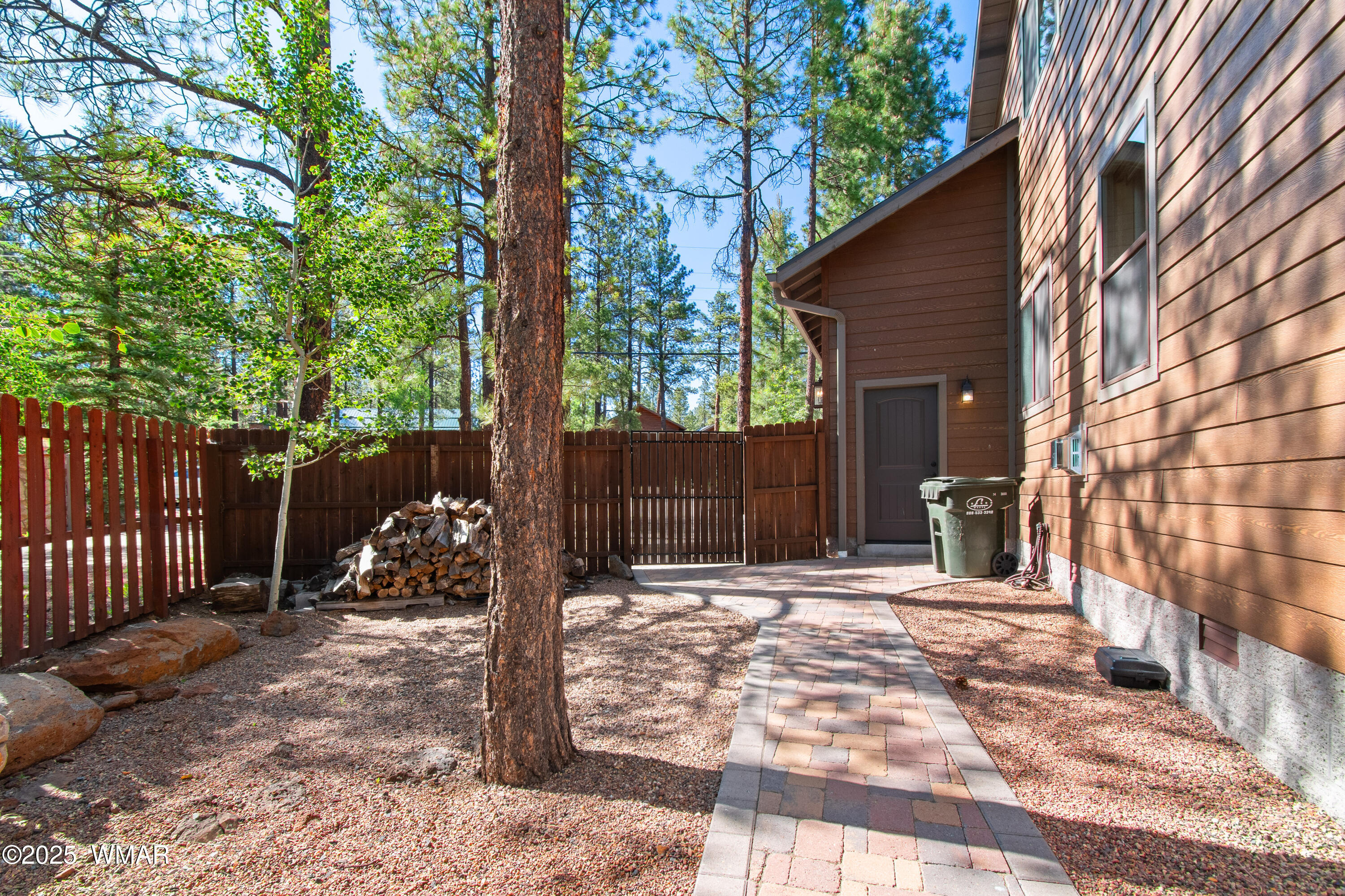 8173 White Oak Road Pinetop, AZ 85935 - Photo 49 of 79 Side Walkway