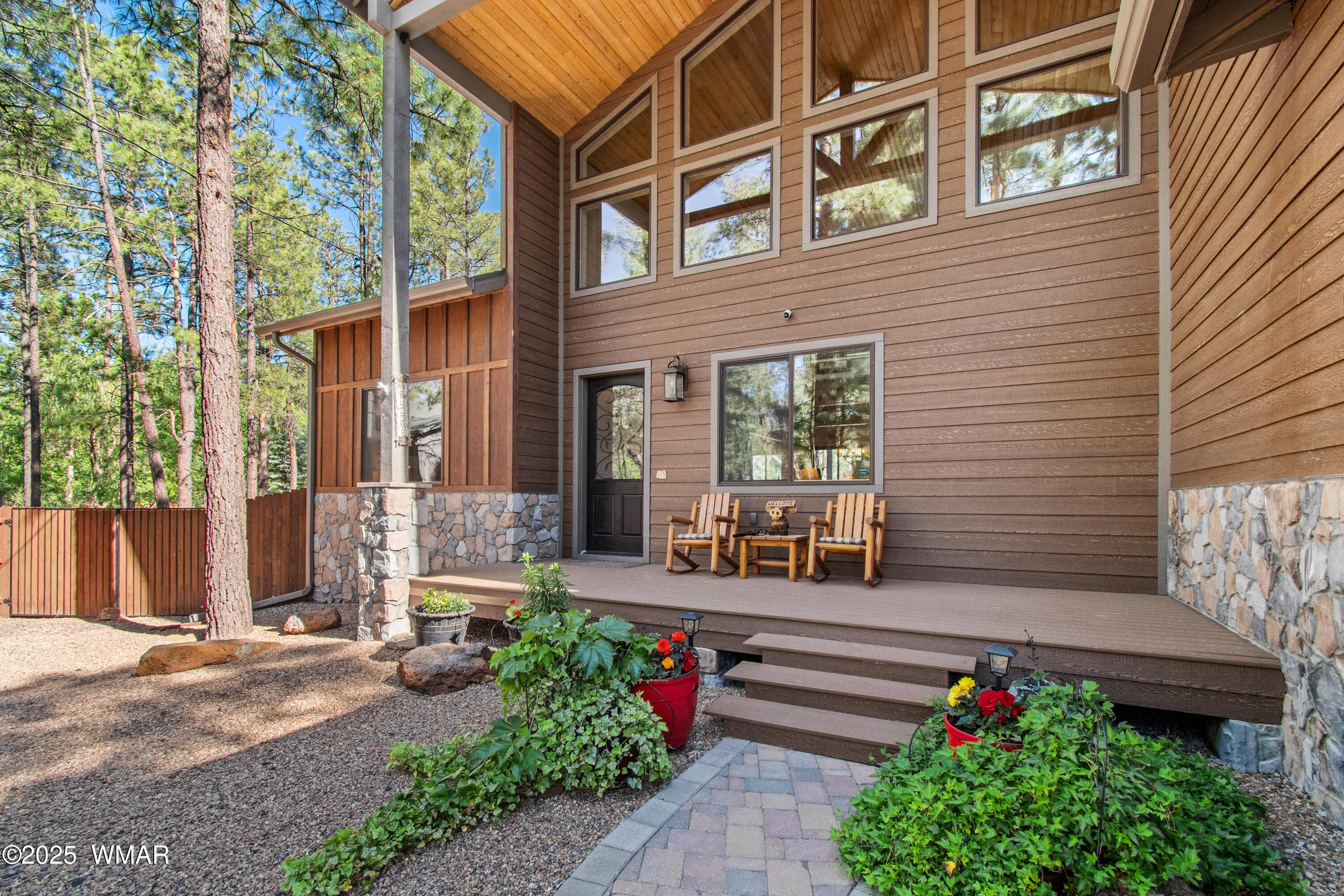 8173 White Oak Road Pinetop, AZ 85935 - Photo 4 of 79 Front Porch
