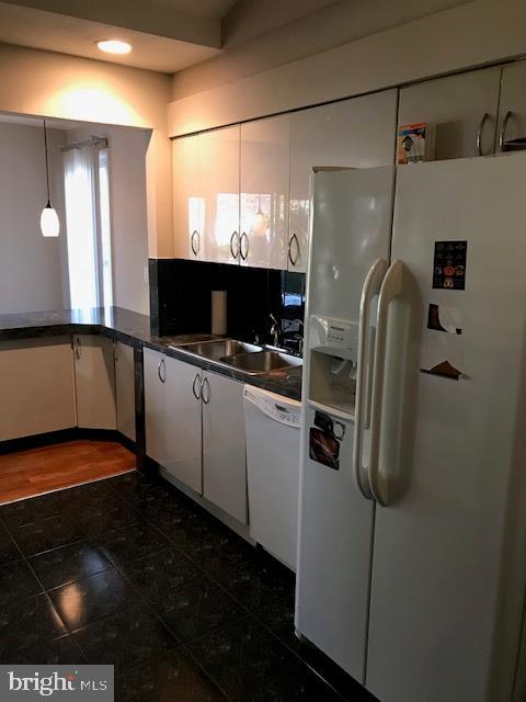1039 Alpena Road Philadelphia, PA 19115 - Photo 16 of 24
