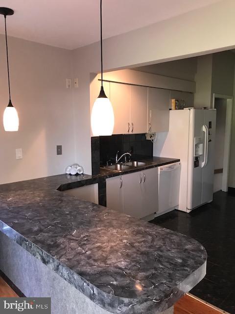 1039 Alpena Road Philadelphia, PA 19115 - Photo 18 of 24