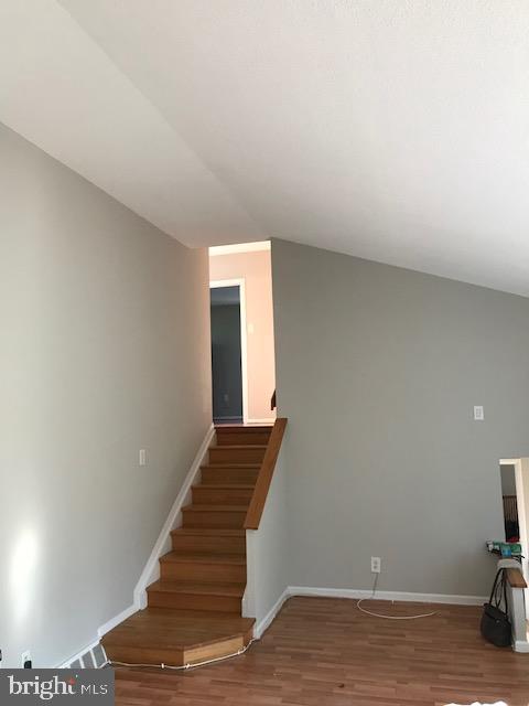 1039 Alpena Road Philadelphia, PA 19115 - Photo 23 of 24
