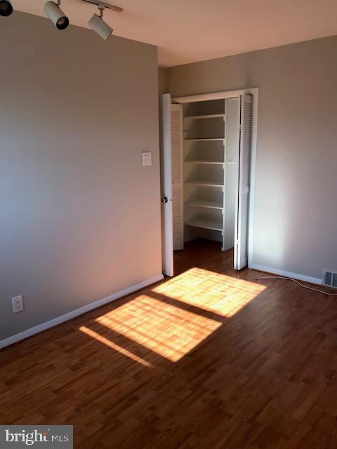 1039 Alpena Road Philadelphia, PA 19115 - Photo 8 of 24