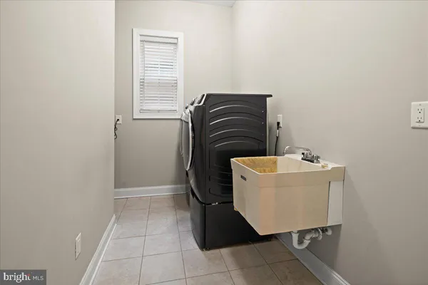 $4,500 | 48 Samjan Circle, Hightstown, NJ 08520