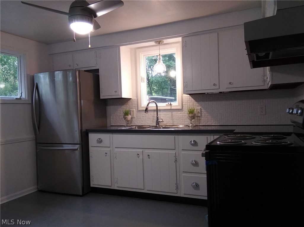 1381 Dill Road Cleveland, OH 44121 - Photo 26 of 35
