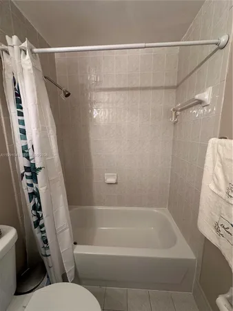 $3,600 | 15318 Southwest 41st Terrace, Miami, FL 33185