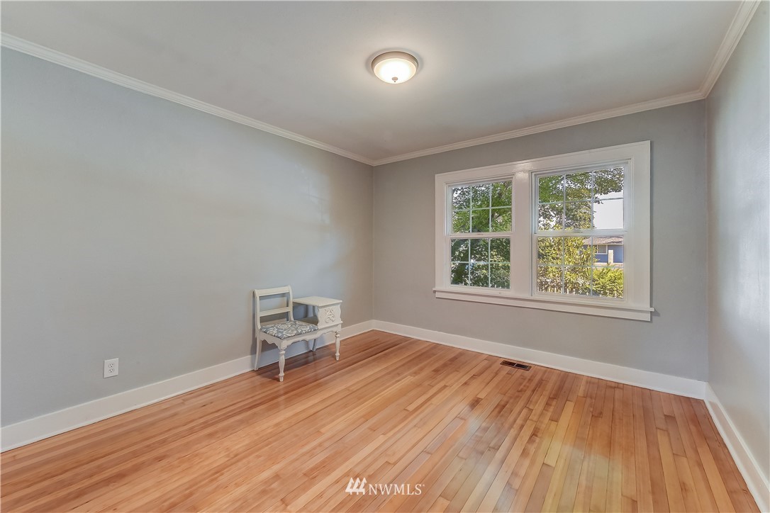 5620 Lowell Road Everett, WA 98203 - Photo 13 of 25