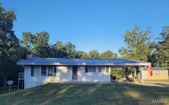 $215,000 | 7141 Grob Road, Gerald, MO 63037