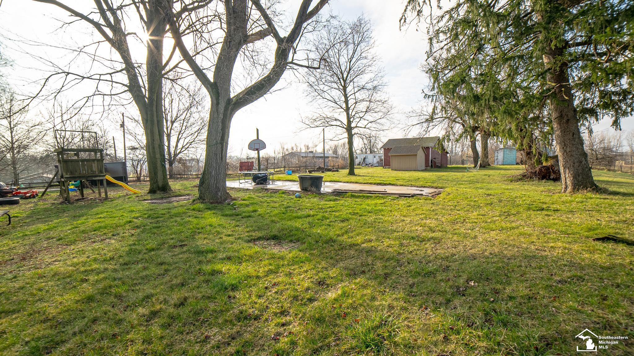 1599 Academy Road Adrian, MI 49221 - Photo 27 of 51
