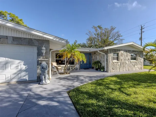 $620,000 | 104 Fiesole Street, Venice, FL 34285