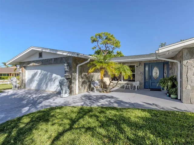 $610,000 | 104 Fiesole Street, Venice, FL 34285