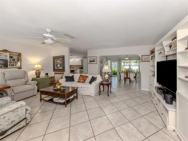 $610,000 | 104 Fiesole Street, Venice, FL 34285