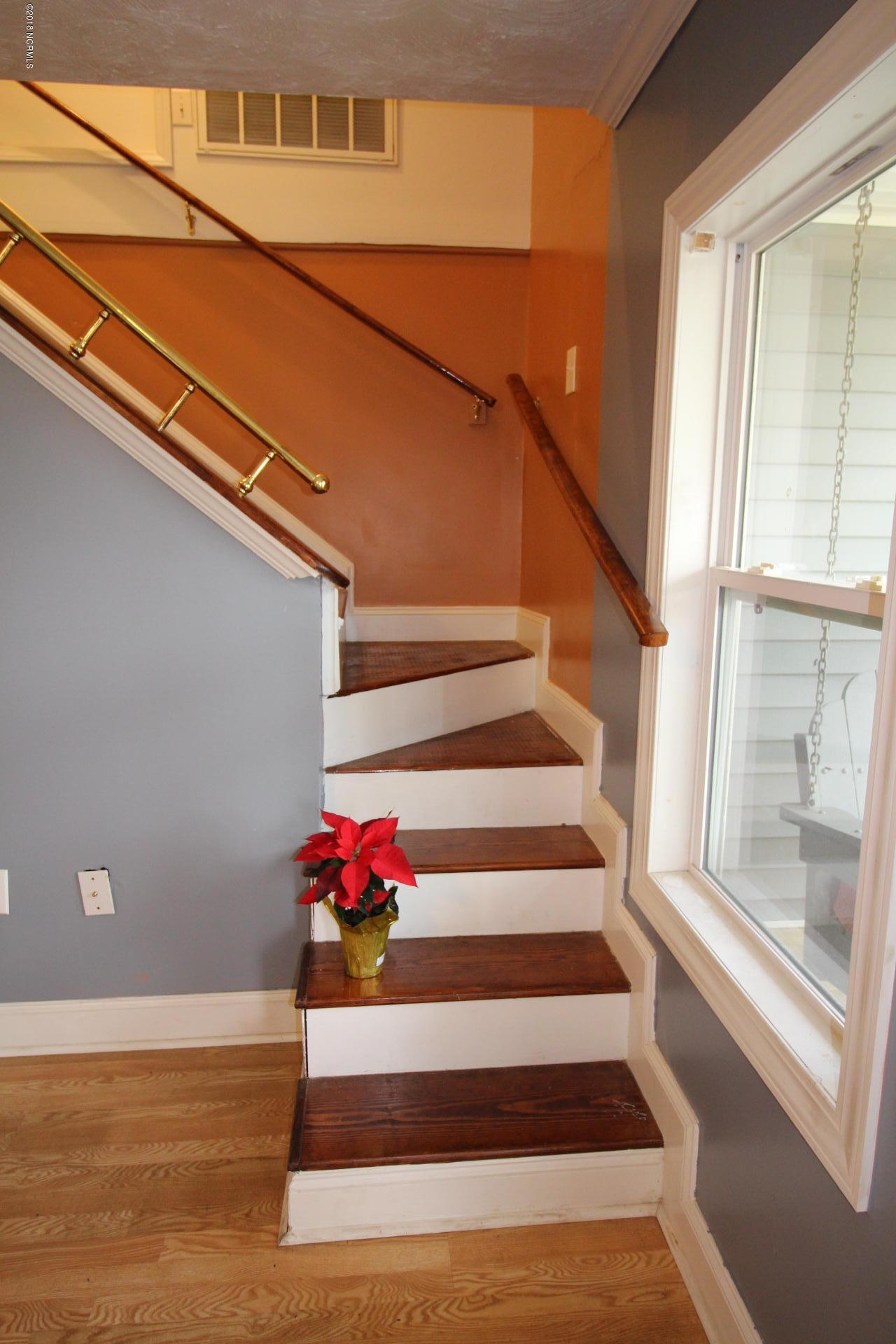 200 Riverside Drive New Bern, NC 28560 - Photo 47 of 64 Staircase to 2nd floor