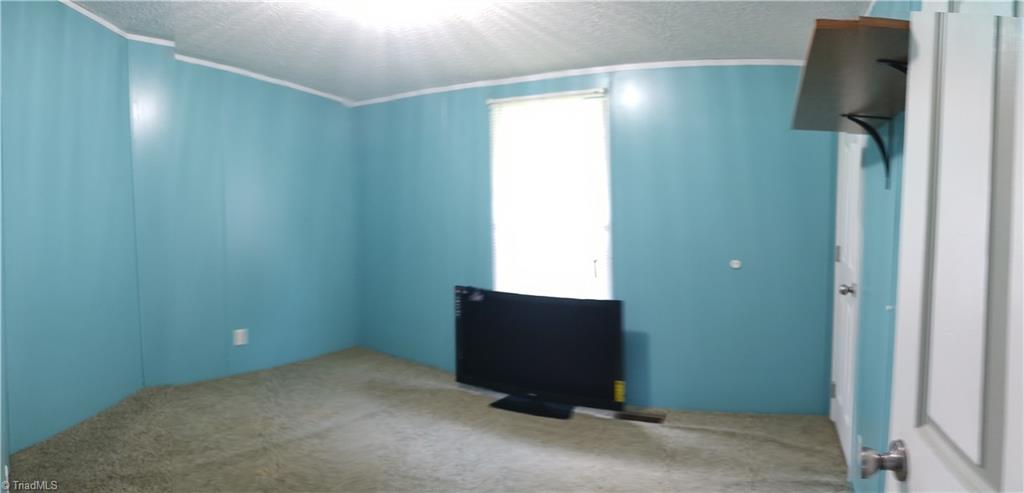 1090 Chestnut Grove Road King, NC 27021 - Photo 22 of 26