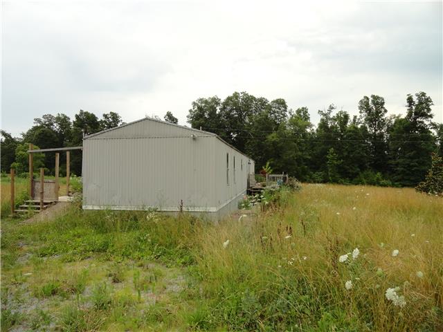 609 Colliers Bend Road Charlotte, TN 37036 - Photo 8 of 14 Gallery Image 8