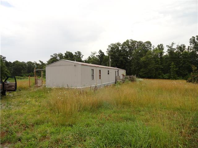609 Colliers Bend Road Charlotte, TN 37036 - Photo 9 of 14 Gallery Image 9