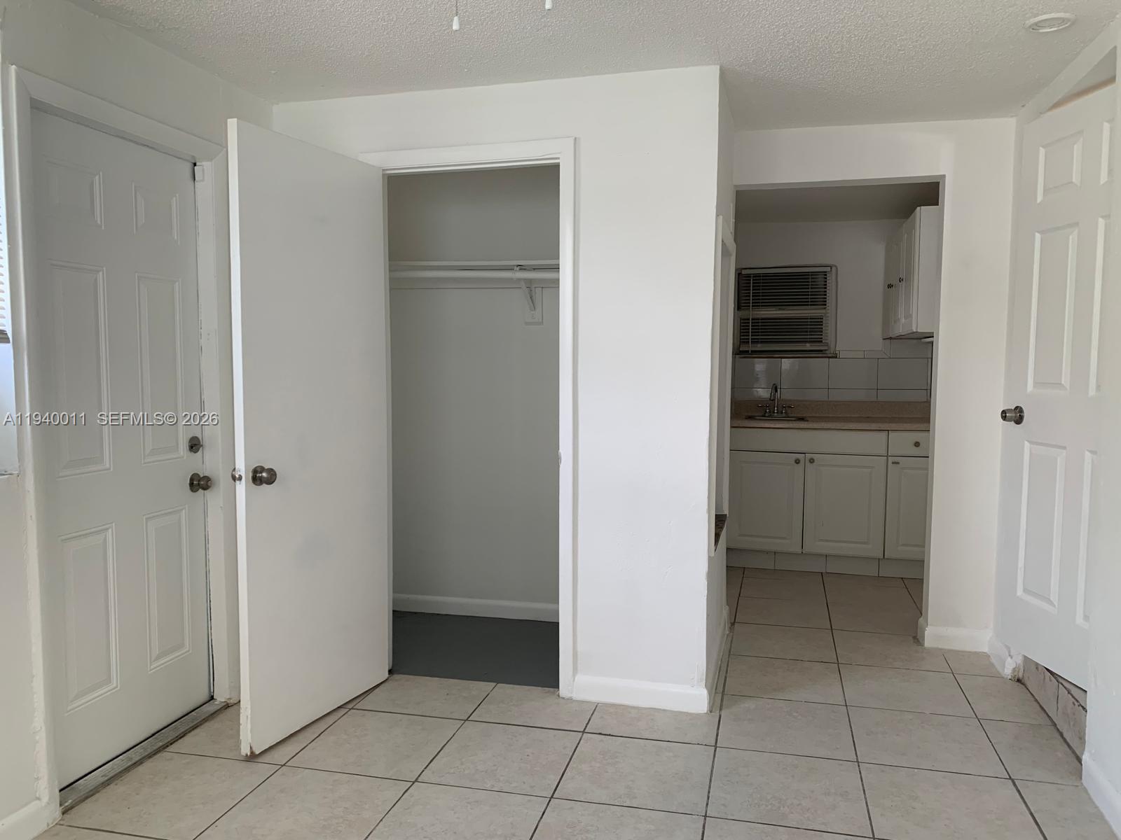 17 Edmund Road West Park, FL 33023 - Photo 10 of 10