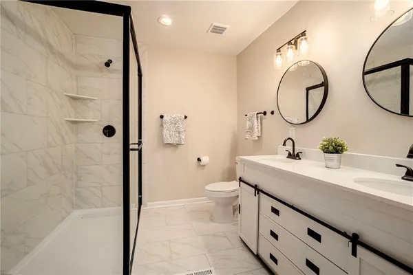 $485,000 | 3510 Northeast Kingwood Place, Lee's Summit, MO 64064