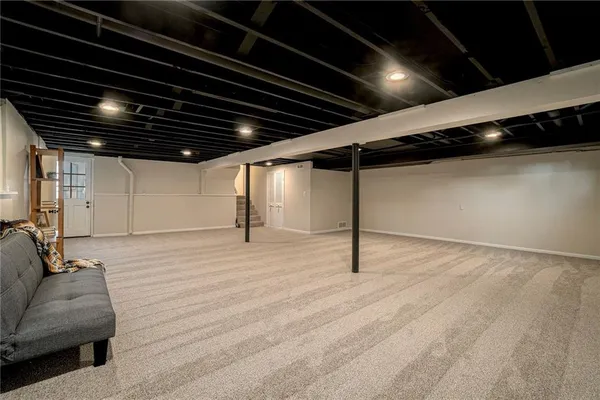 $485,000 | 3510 Northeast Kingwood Place, Lee's Summit, MO 64064