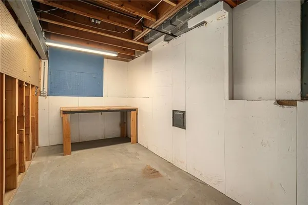 $485,000 | 3510 Northeast Kingwood Place, Lee's Summit, MO 64064