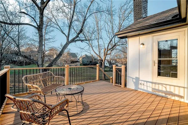 $485,000 | 3510 Northeast Kingwood Place, Lee's Summit, MO 64064