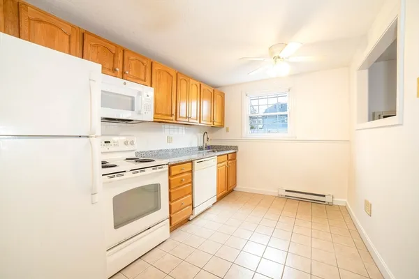 $1,875 | 13 Summer Street, Unit 5, Westborough, MA 01581