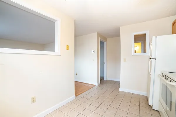 $1,875 | 13 Summer Street, Unit 5, Westborough, MA 01581