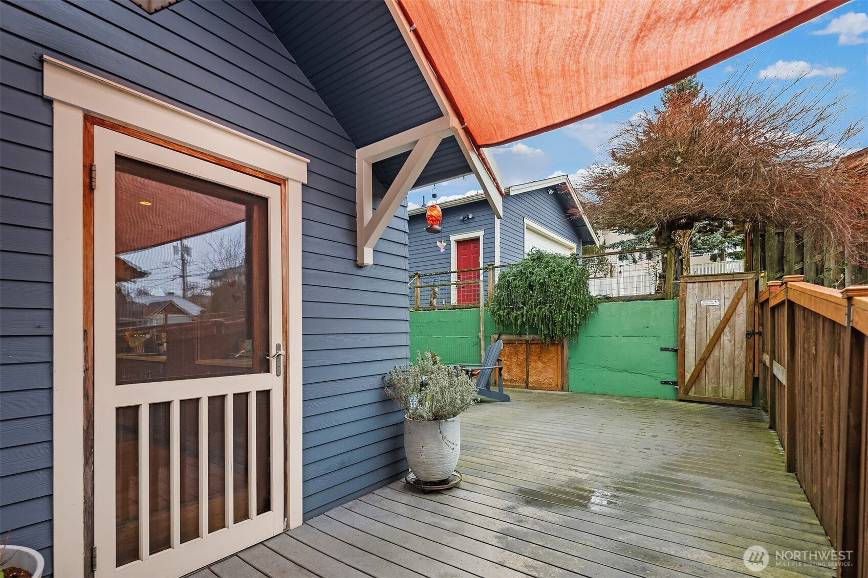 6016 44th Avenue Southwest Seattle, WA 98136 - Photo 29 of 31