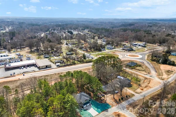 $550,000 | 125 Lowrance Avenue, Kannapolis, NC 28081