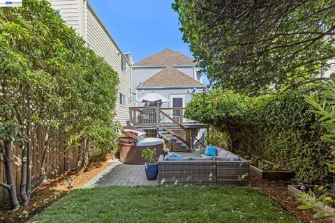 $778,000 | 1806 8th Avenue, Oakland, CA 94606
