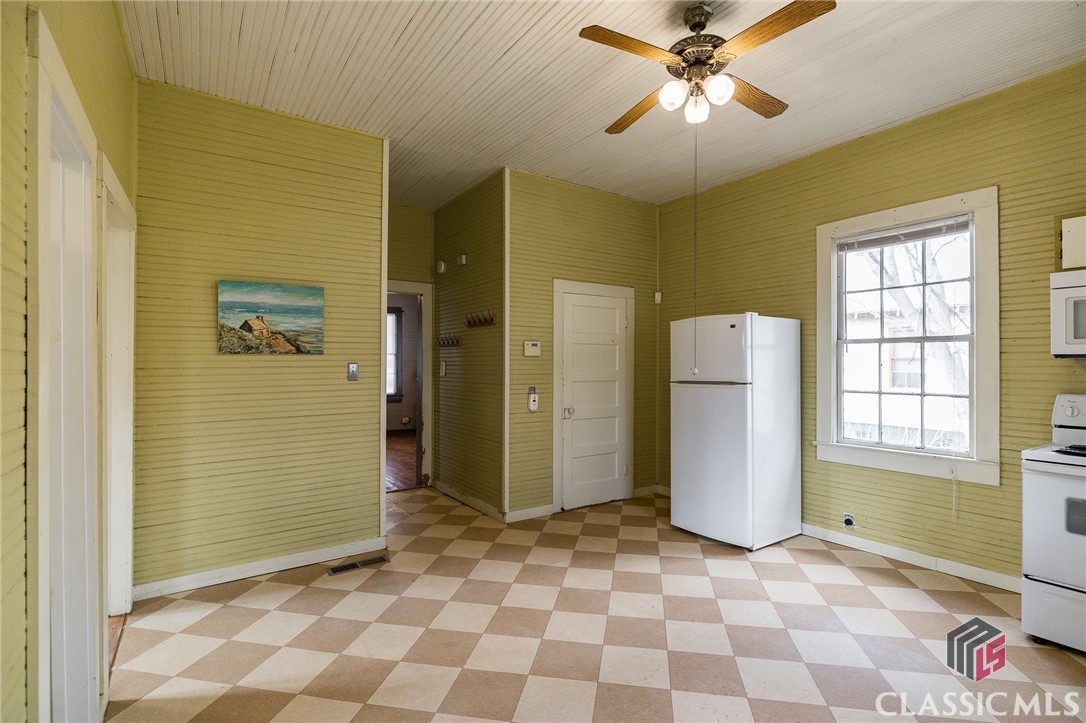180 First Street Athens, GA 30601 - Photo 10 of 39
