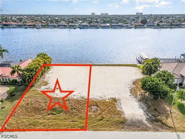 $599,900 | 1128 Southwest 43rd Street, Cape Coral, FL 33914