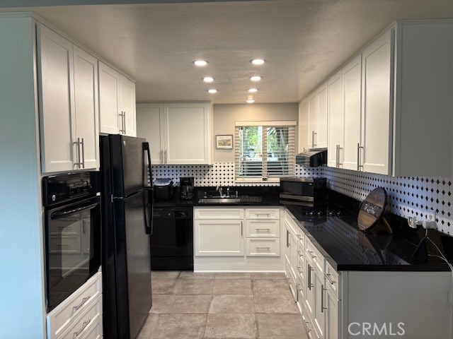 857 Ronda Mendoza, Unit B Laguna Woods, CA 92637 - Photo 3 of 15