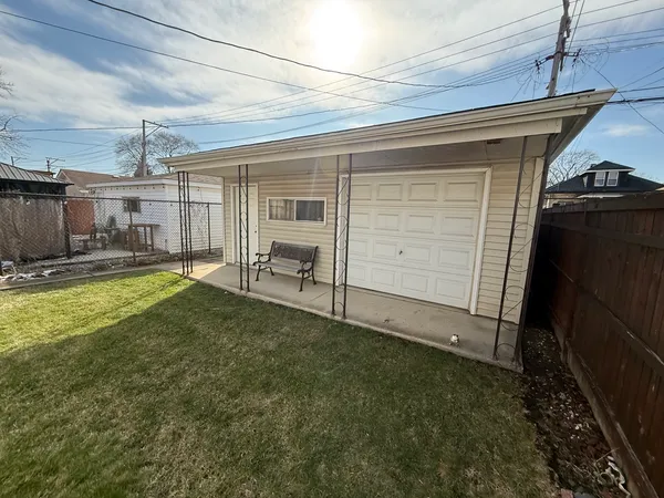 $275,000 | 1310 North Monitor Avenue, Chicago, IL 60651