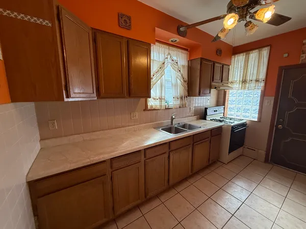 $275,000 | 1310 North Monitor Avenue, Chicago, IL 60651