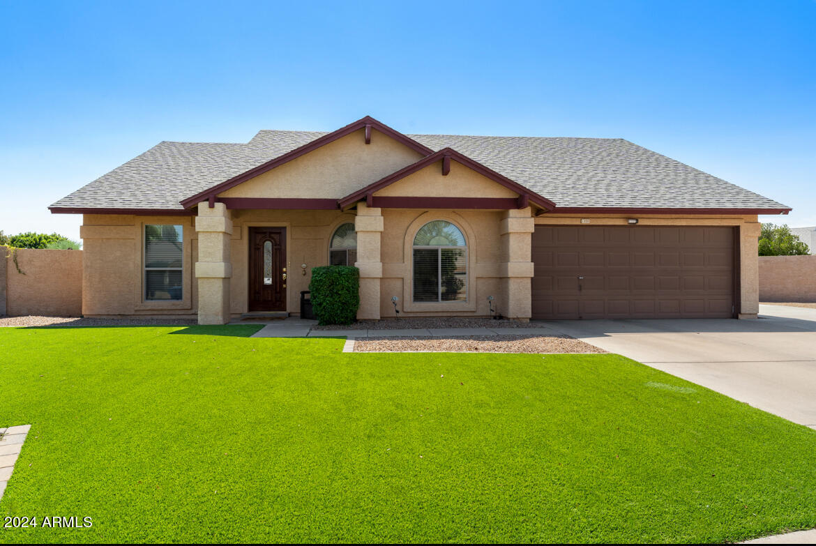 1330 North Rochester Mesa, AZ 85205 - Photo 1 of 21 IMG_6491