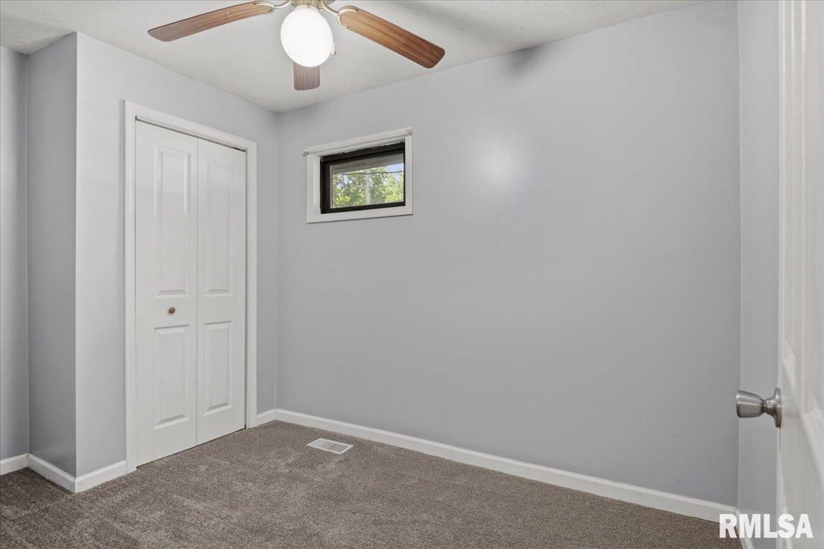 5771 North Cotton Hill Road Springfield, IL 62703 - Photo 22 of 35