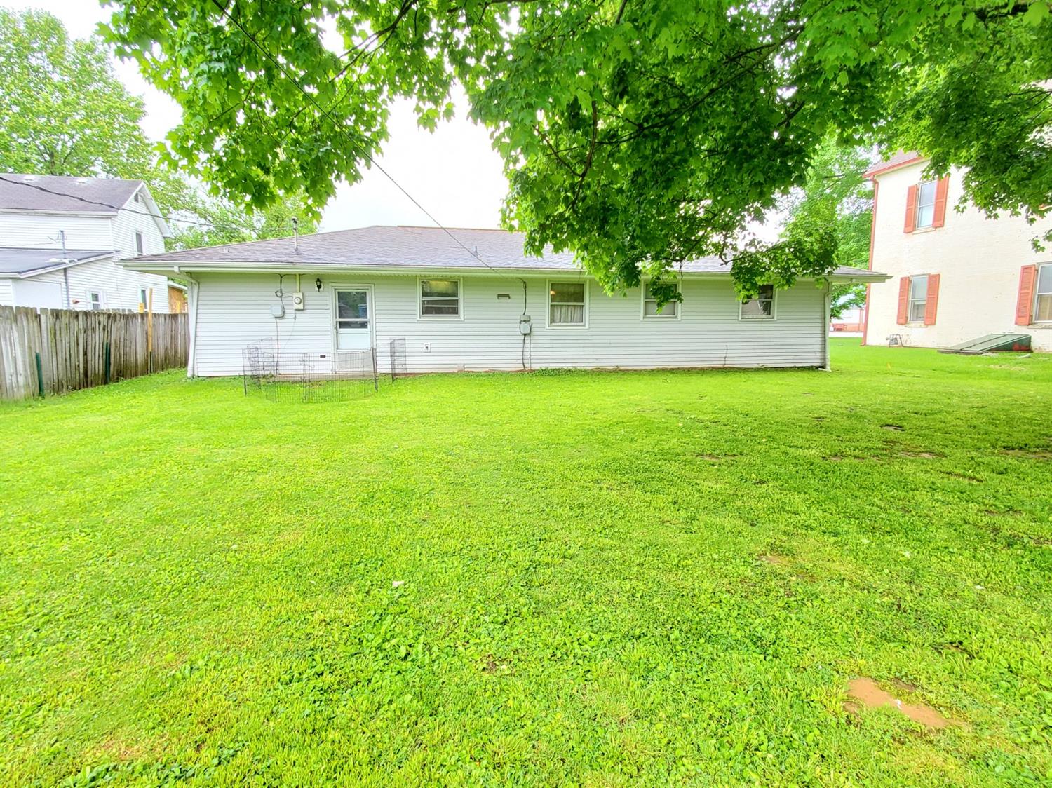 113 North Mulberry Street Rising Sun, IN 47040 - Photo 2 of 20