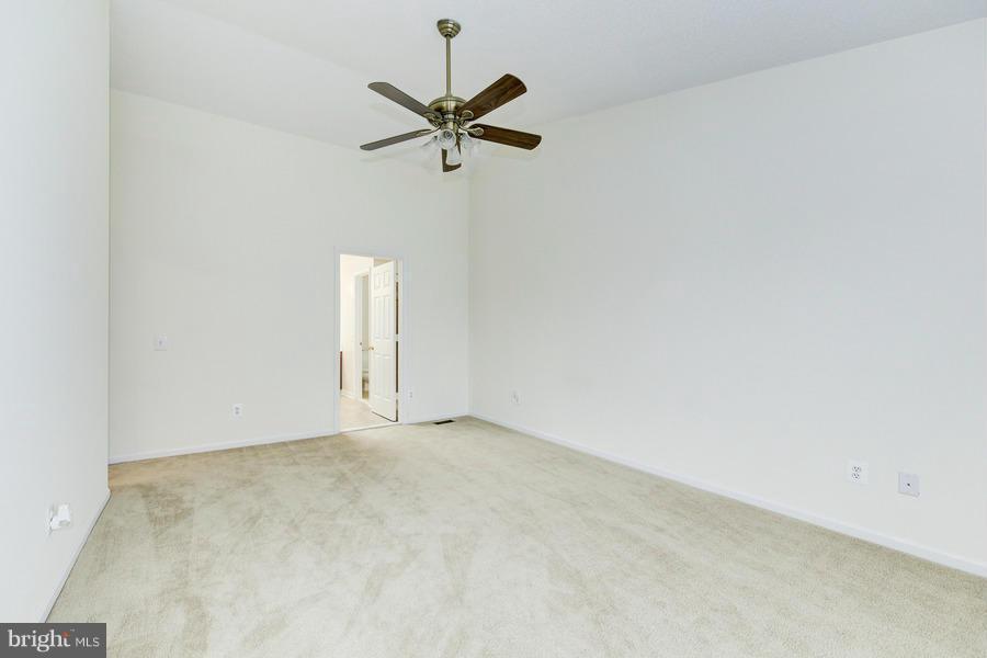 8540 Yoder Street Manassas, VA 20110 - Photo 22 of 30 Bedroom (Master)