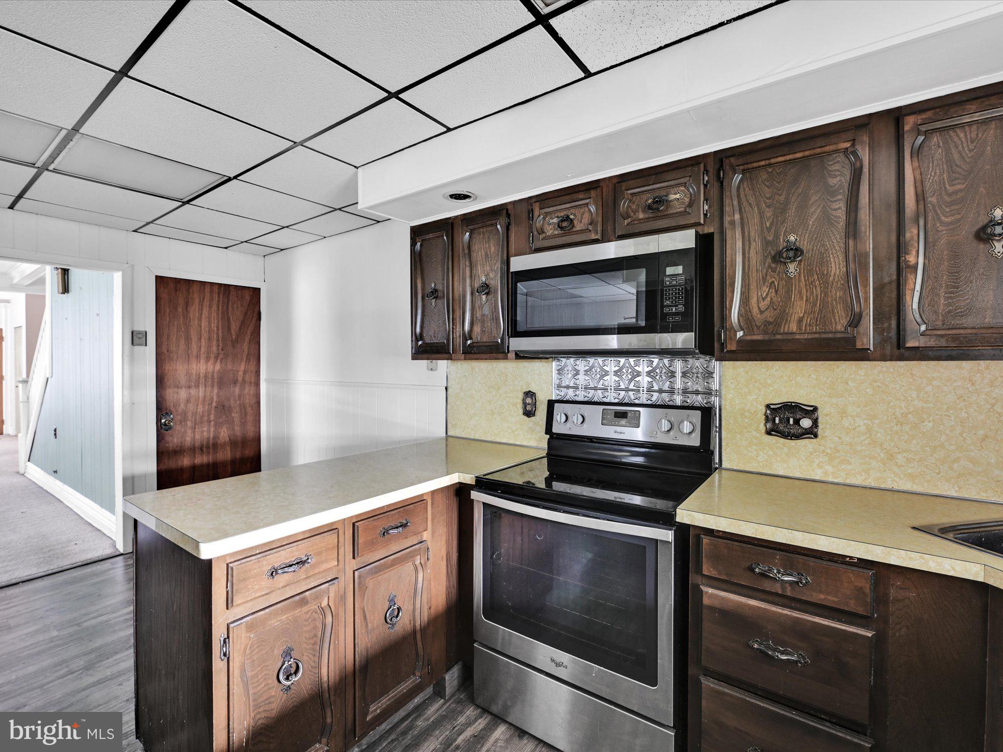 4114 Mauch Chunk Road Coplay, PA 18037 - Photo 8 of 28 Gallery Image 8