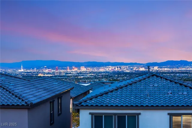 $1,950,000 | 230 Cactus Sunrise Street, Las Vegas, NV 89138