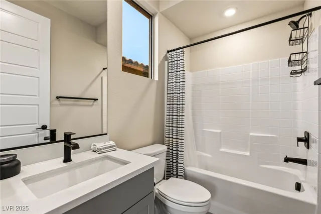 $1,950,000 | 230 Cactus Sunrise Street, Las Vegas, NV 89138