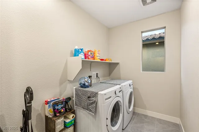 $1,950,000 | 230 Cactus Sunrise Street, Las Vegas, NV 89138